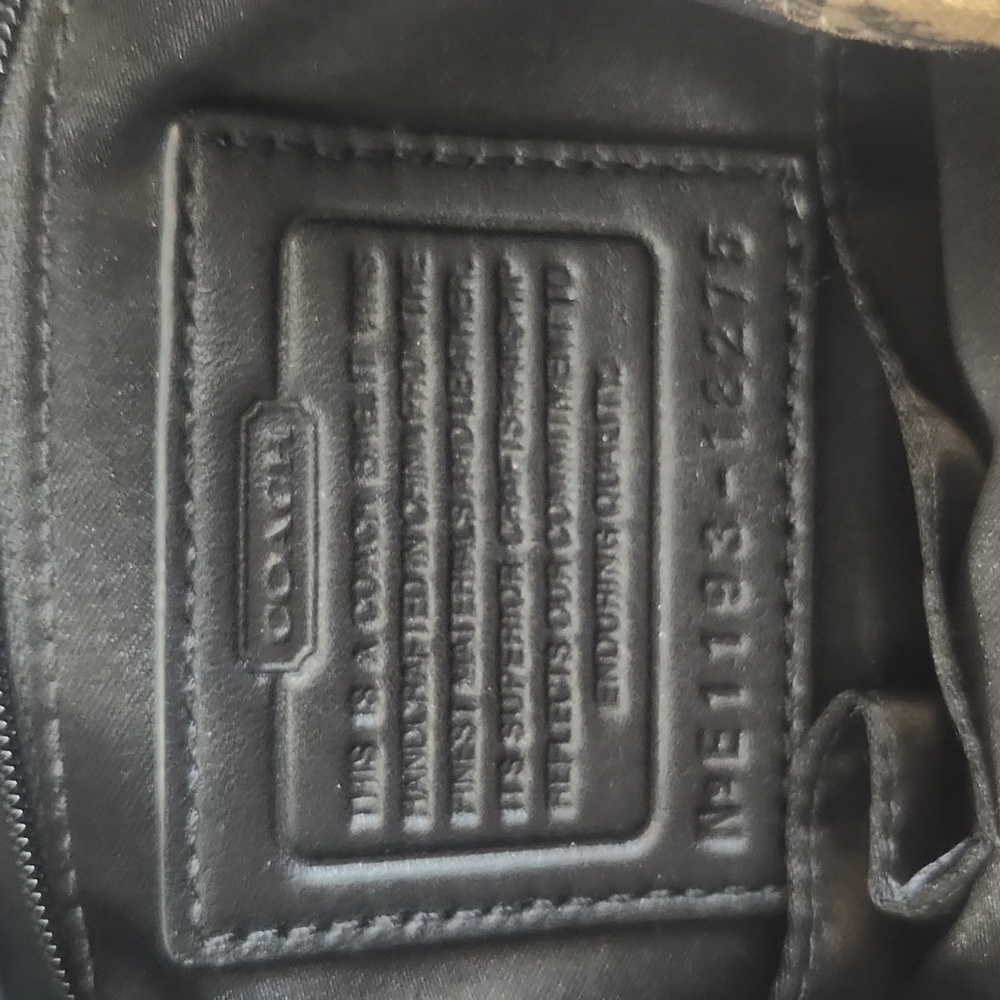Coach Signature bag - Picture 5 of 7